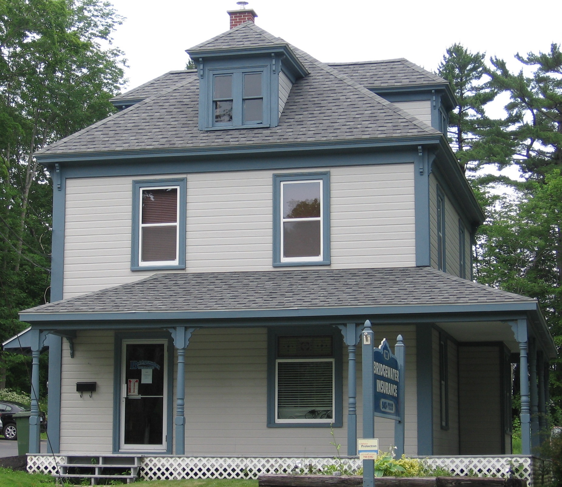 120_Dufferin