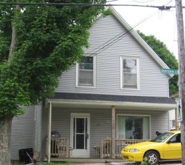 129 Dufferin